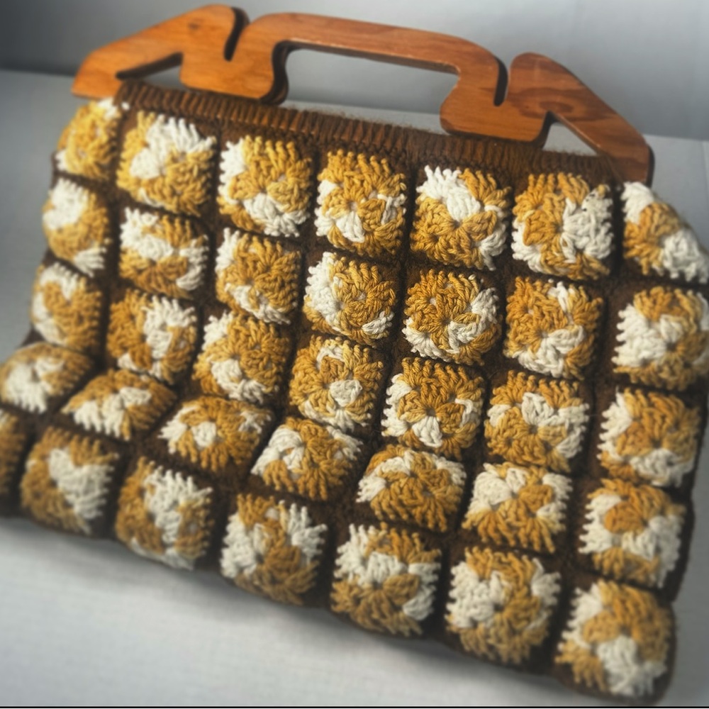 Handcrafted vintage antique 70s Crochet tote Bag with Wooden Handles
